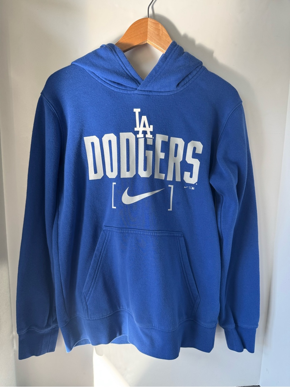Nike Youth Dodgers Royal Blue Pullover Hoodie Youth Medium (10-12)